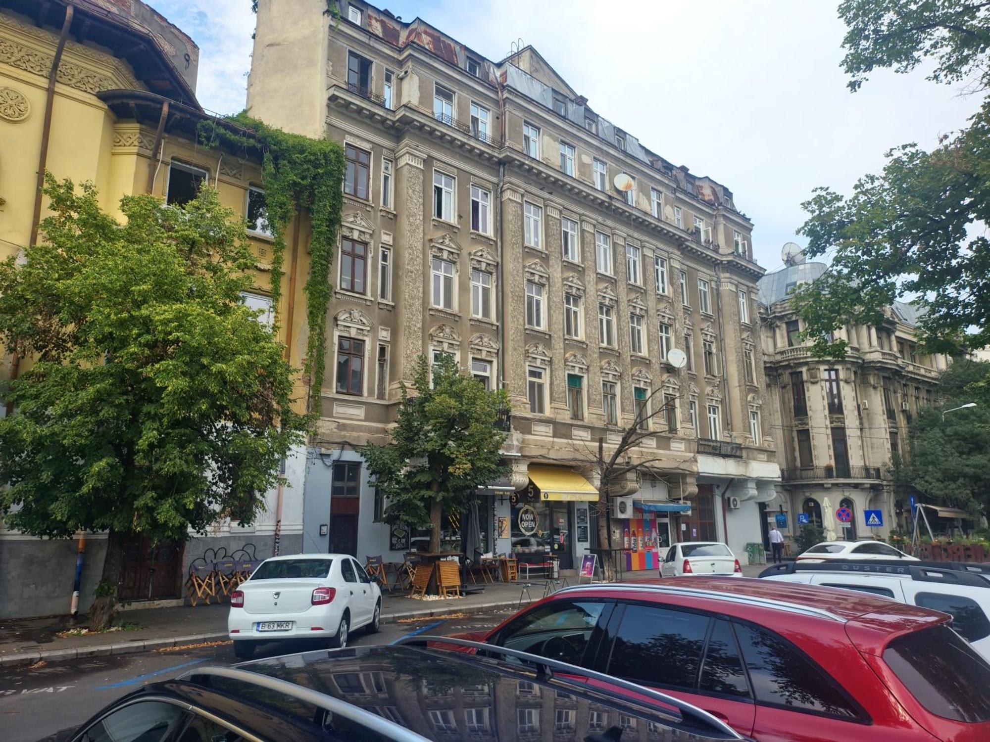 Aparthotel Yanis Bucarest Esterno foto