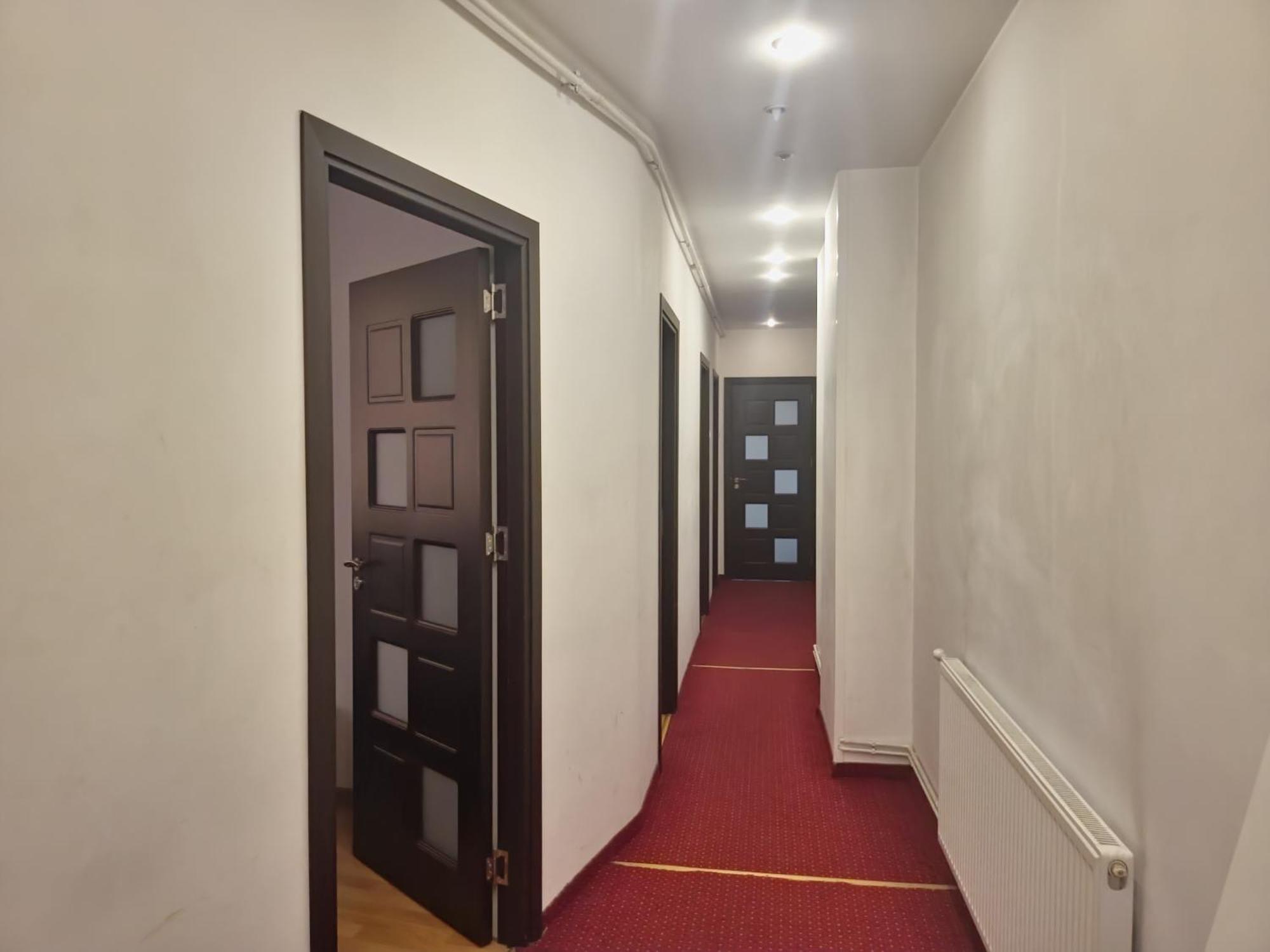 Aparthotel Yanis Bucarest Esterno foto